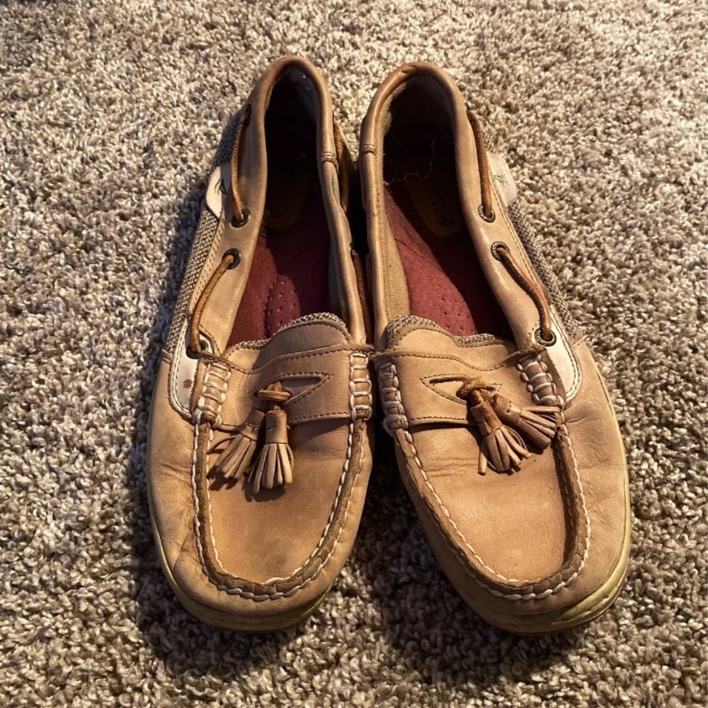 Womans sperrys - Picture 4 of 4